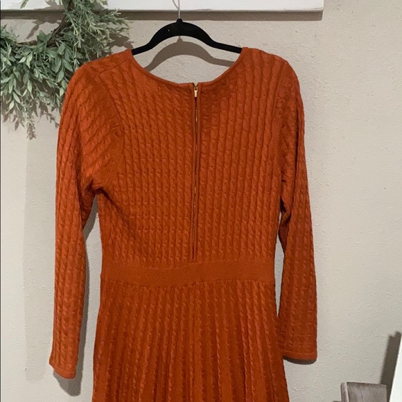 Calvin Klein dress - Picture 3 of 3